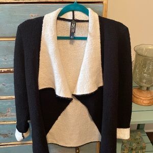 Marla Wynne black and white sweater. Very cute and very soft. Sz small